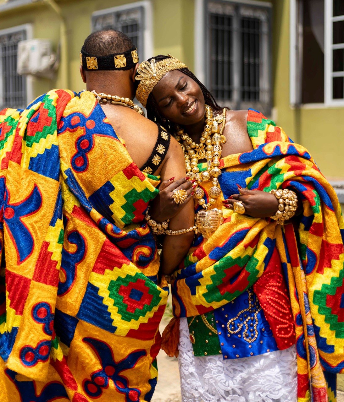 Claudine and Edward together in Ghanaian traditional attire